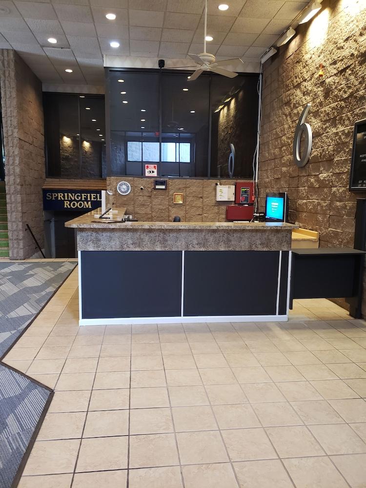 Motel 6 Springfield, Il - Airport Buitenkant foto